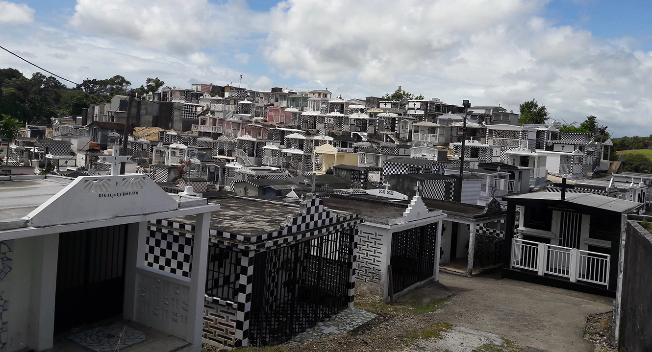 Friedhof In Guadeloupe Hier Hausen Tote In Villen Deinadieu